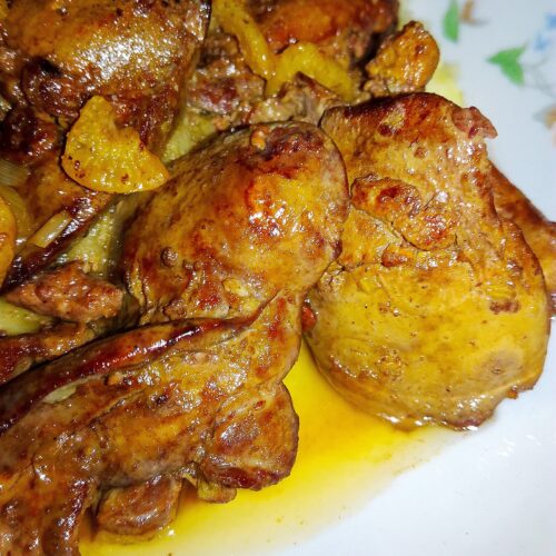 fried chicken livers with garlic and wine