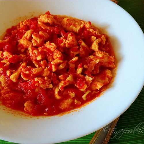 tomato scrambled eggs